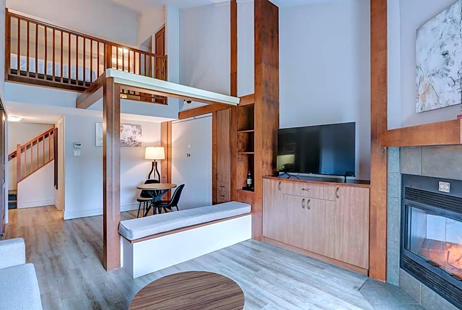 Photo 1 of 2 of Superior Suite