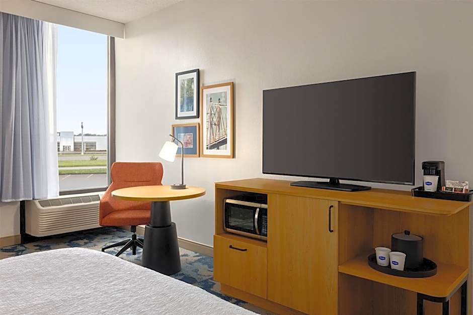 Hampton Inn Springfield-South