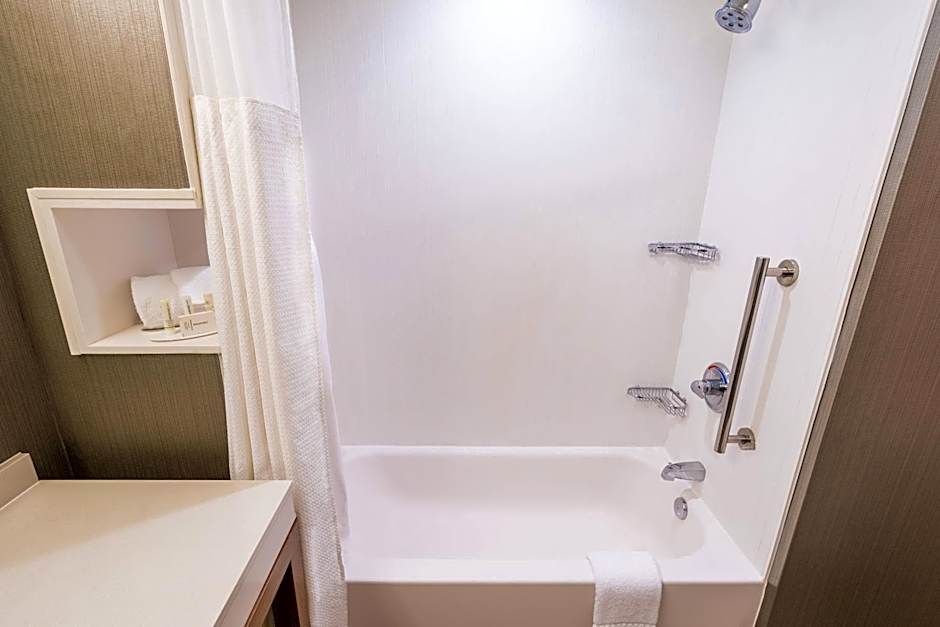 Courtyard by Marriott Largo Medical Center Drive