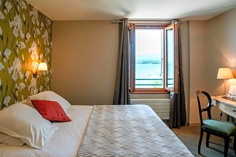 Double Room with Lake View