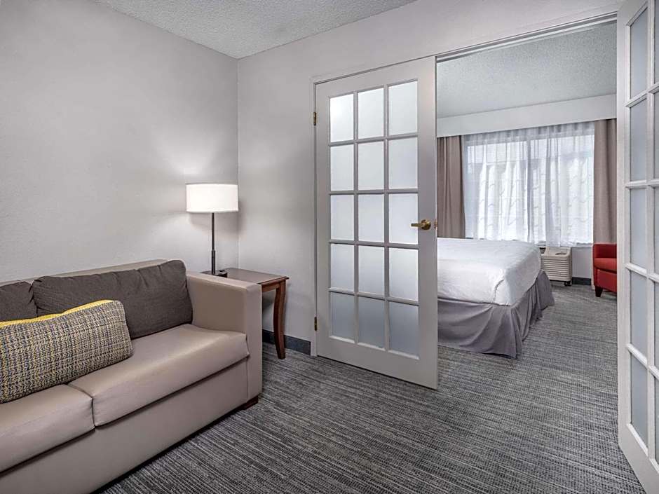 Country Inn & Suites by Radisson, Maumee - Toledo