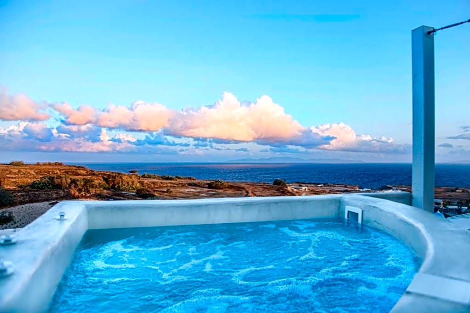 Photo 1 of 5 of Superior Hot Tub Suite