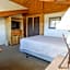 The Boulder Creek Lodge