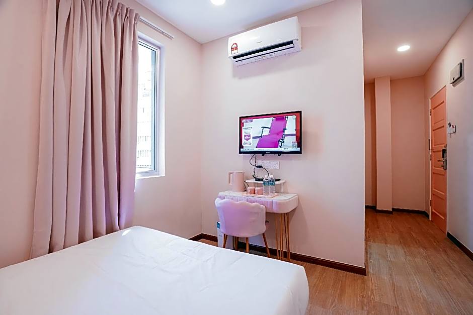 Palette Pink Cabana George Town