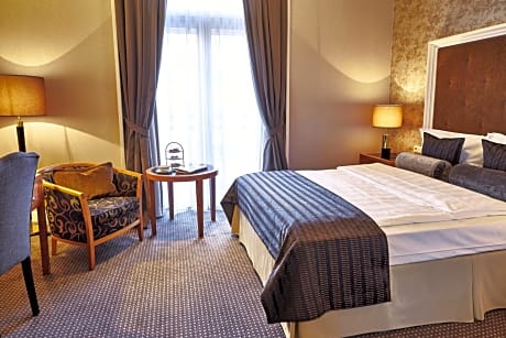 Superior Queen Room