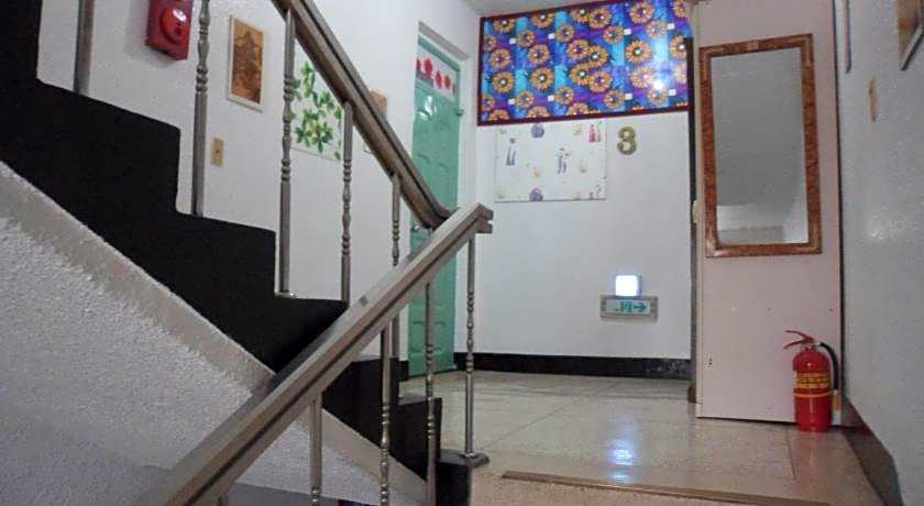 Gyerim Motel