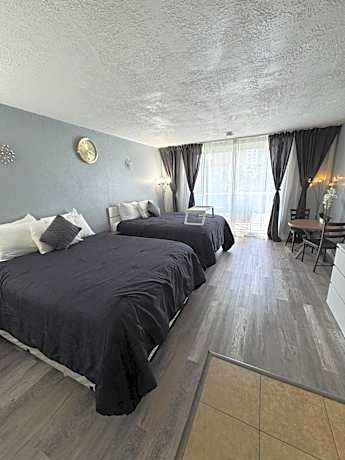 Marco Polo Beach Resort Condo with balcony Pool, Beach,Gym,Free Parking