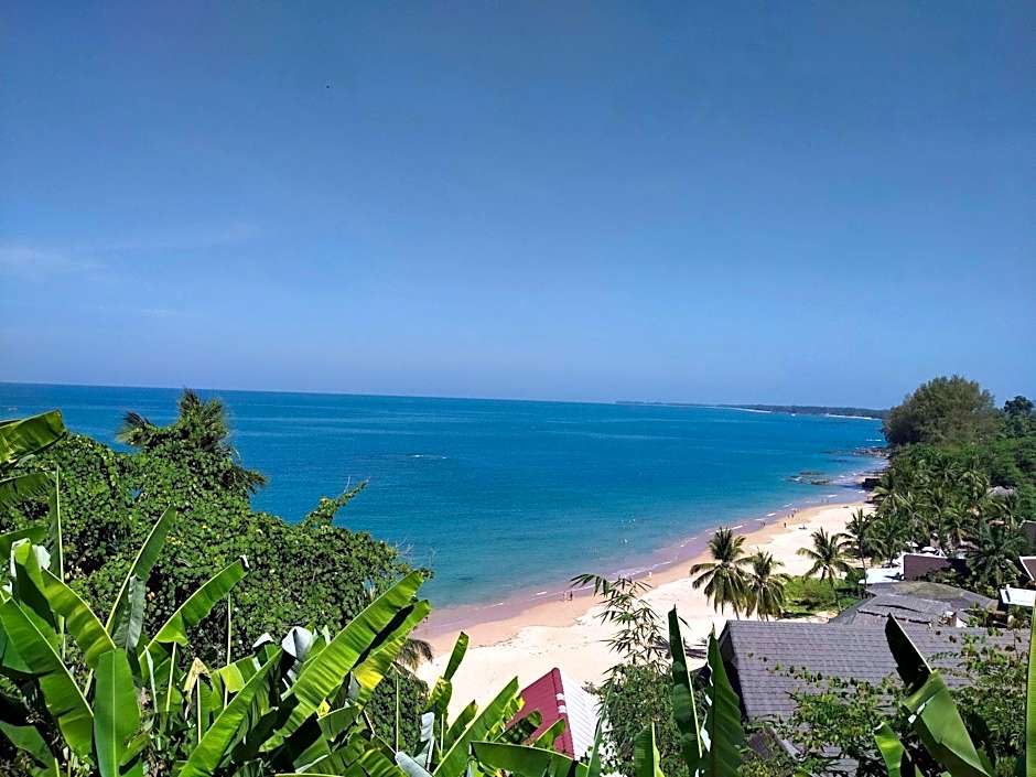 Khaolak C-nior Bungalows