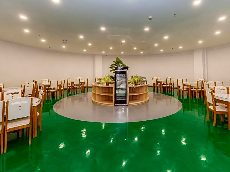 Greentree INN Dalian Airport NEW District Xinzhaiz