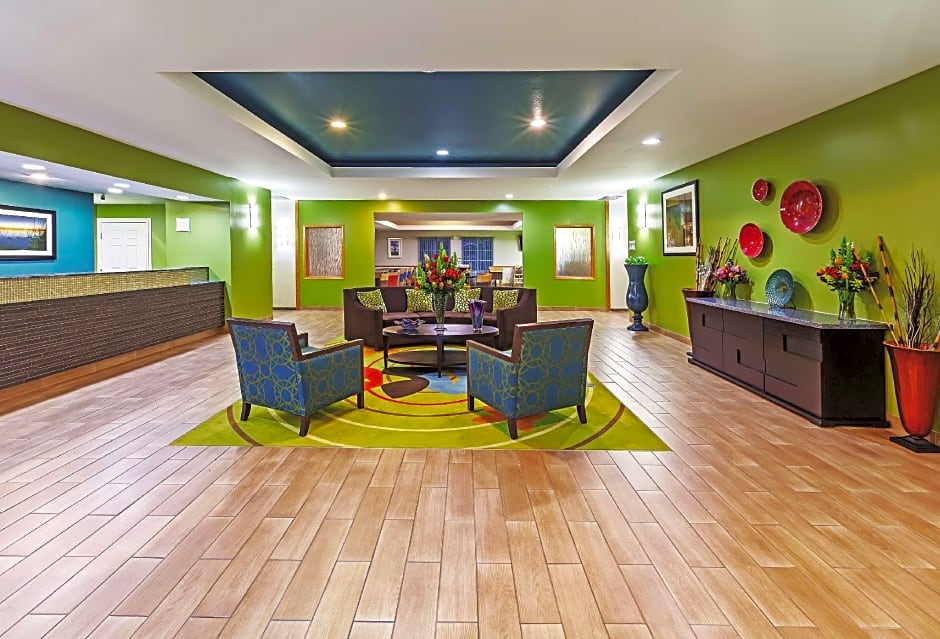 La Quinta Inn & Suites by Wyndham Paris