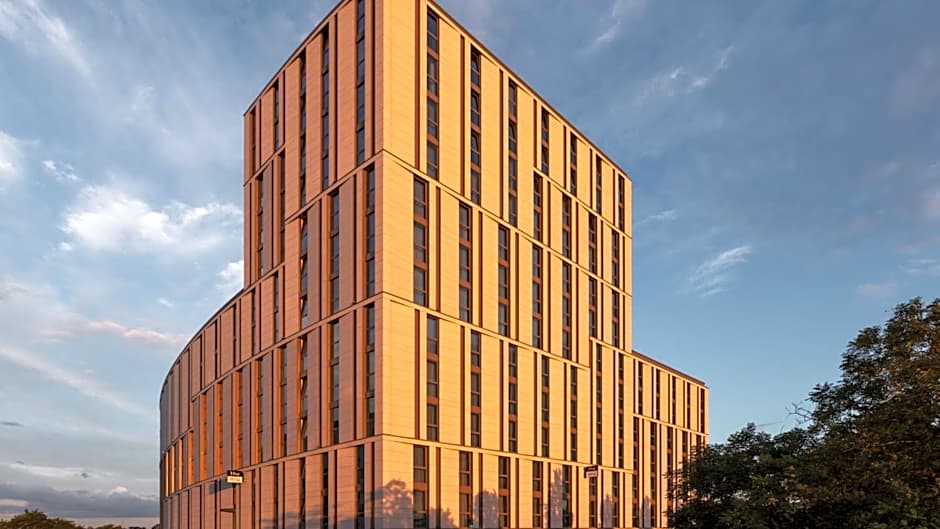 Holiday Inn - the niu, Tab Dusseldorf Main Station By IHG