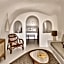 Mystique, a Luxury Collection Hotel, Santorini