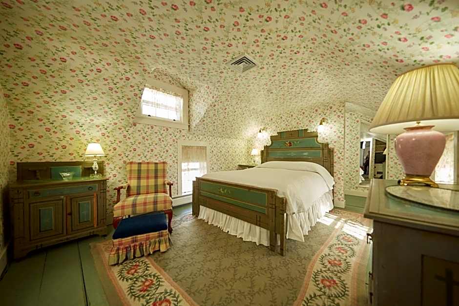 The Red Lion Inn