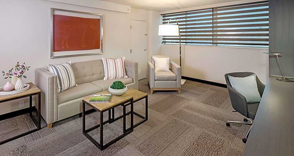 The Rushmore Hotel & Suites; BW Premier Collection