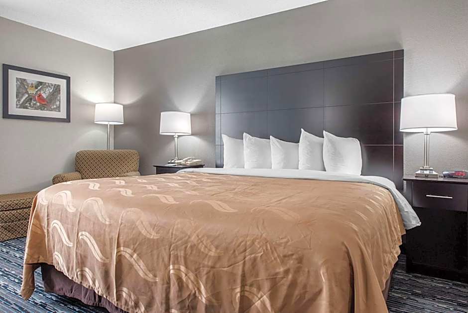 Quality Inn & Suites Brownsburg - Indianapolis West