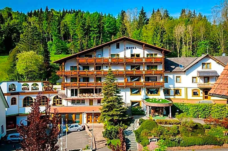Holzschuhs Schwarzwaldhotel