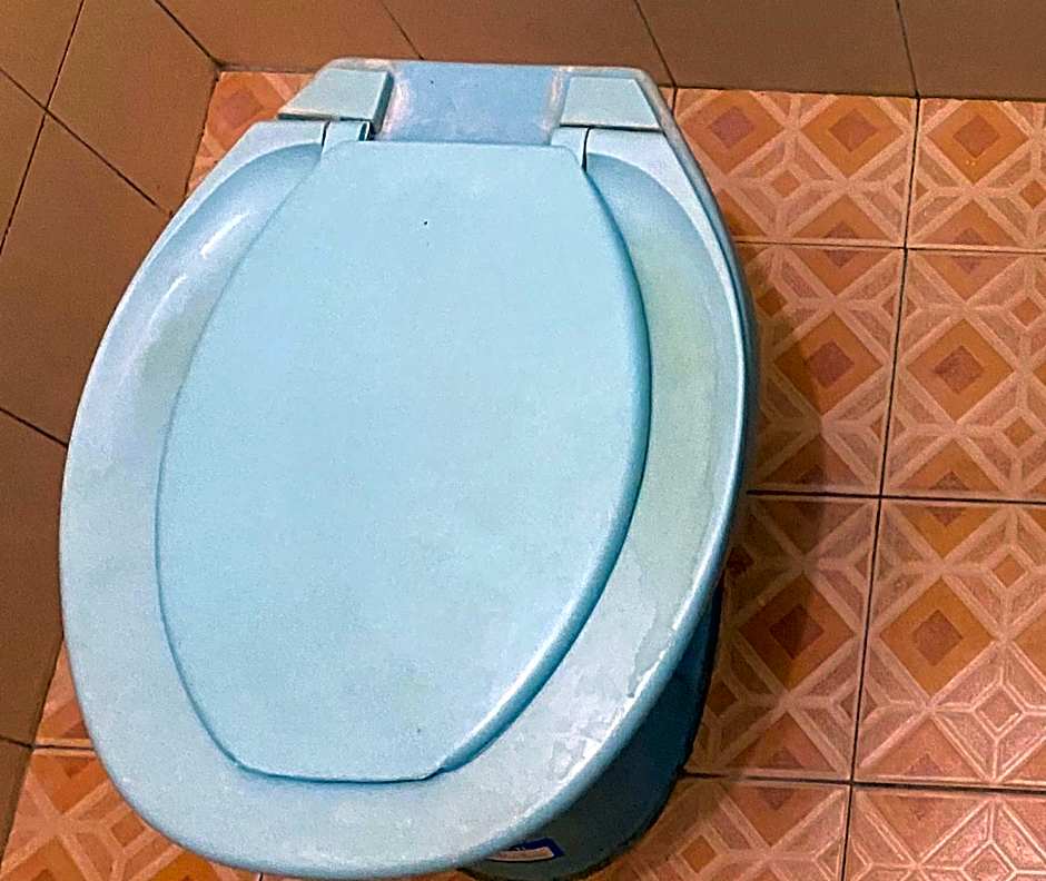 OYO Life 93258 Kos Sahabat