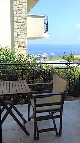 Studio with Balcony