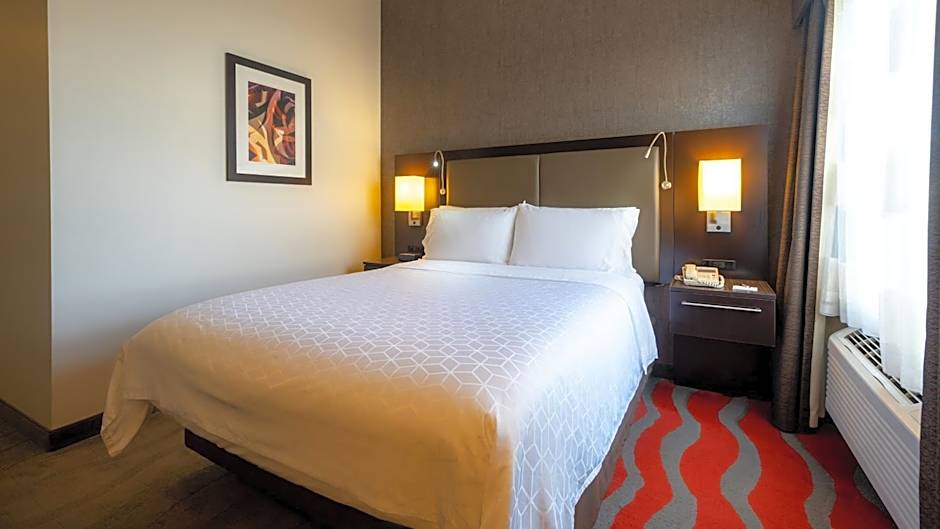Holiday Inn Express Hotel & Suites - Edmonton International Airport By IHG