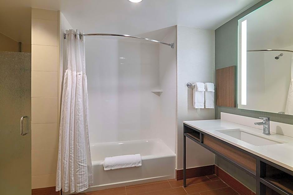 Hilton Garden Inn Bloomington