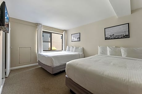 Standard Quadruple Room