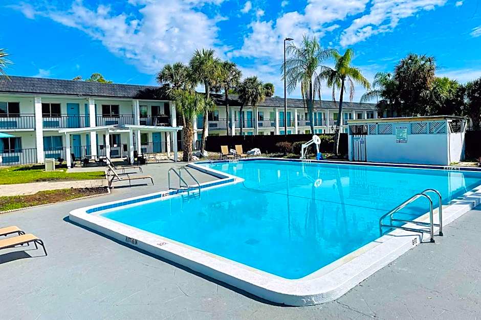 Rodeway Inn Clearwater - Central
