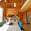 LAKE TOYA Great view log cabin