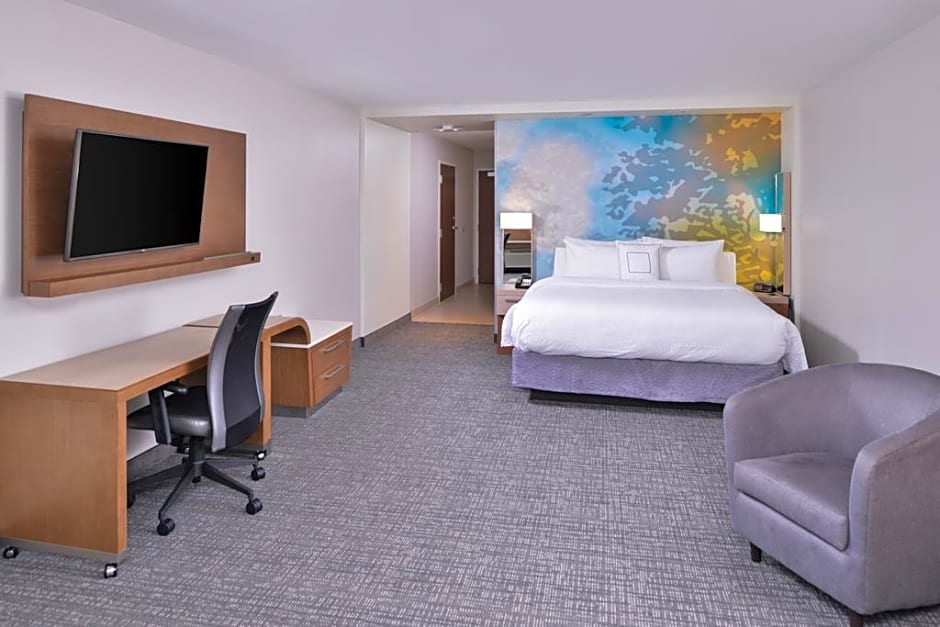 Courtyard by Marriott Columbus Grove City