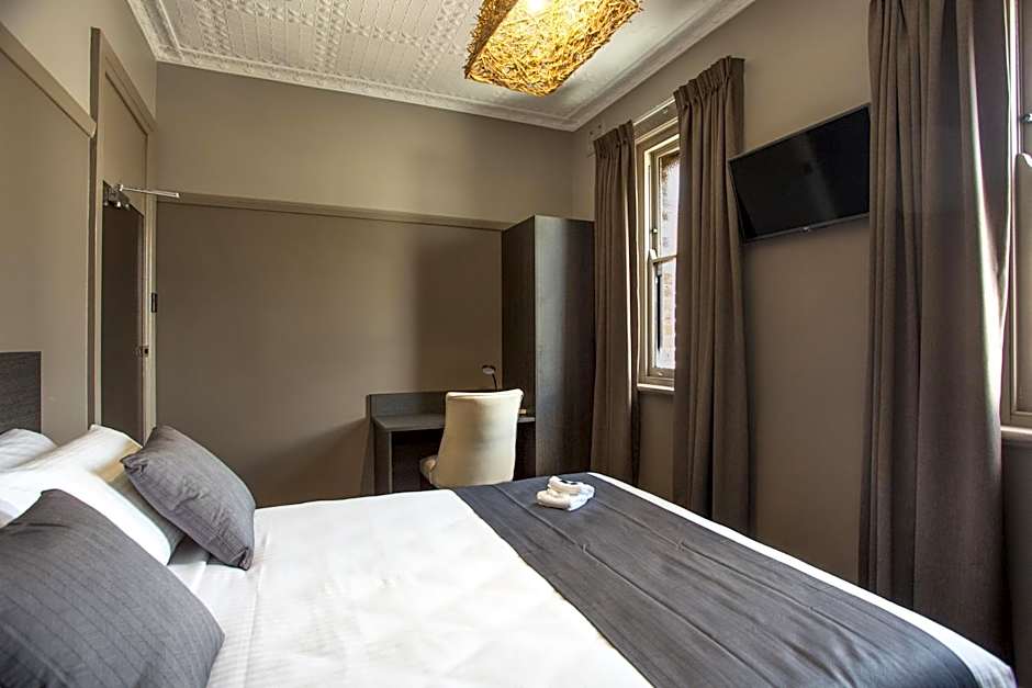 Nags Head Hotel