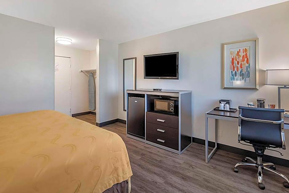 Quality Inn Burbank Airport