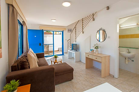 RM101 - Two Bedroom Villa with Jacuzzi