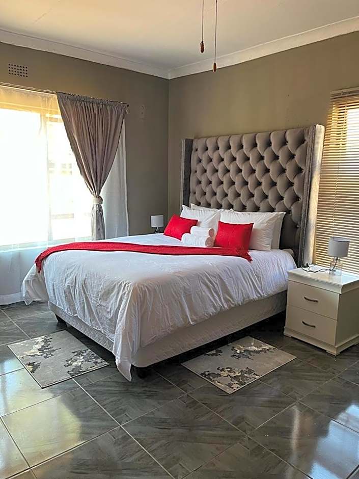 SERENE ACCOMMODATION PALACE