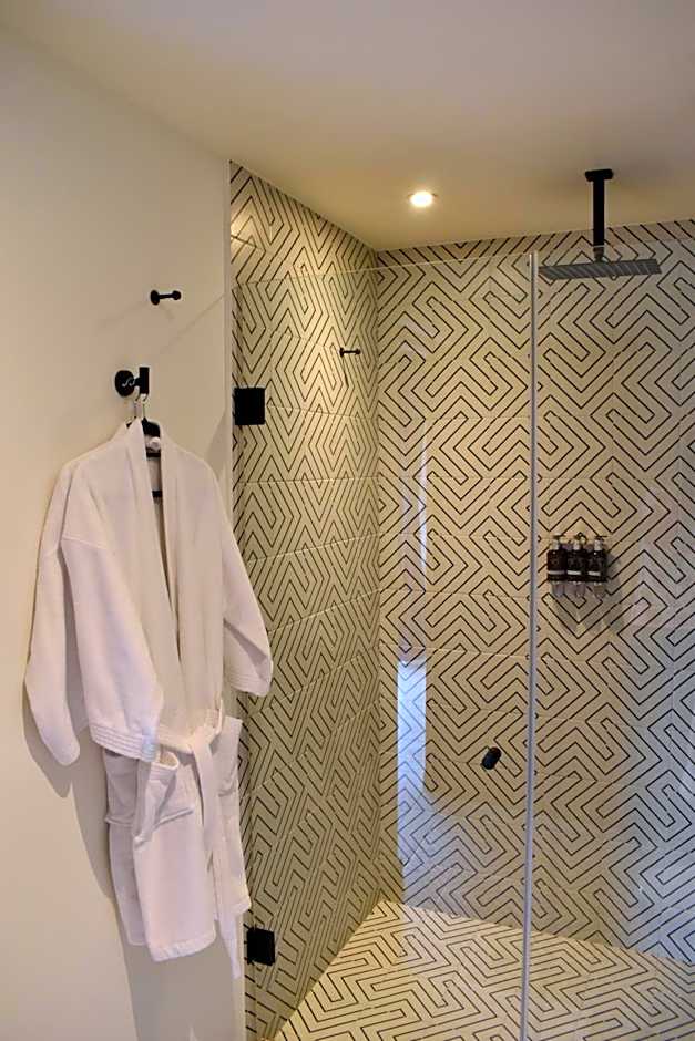Tanat Art Hotel