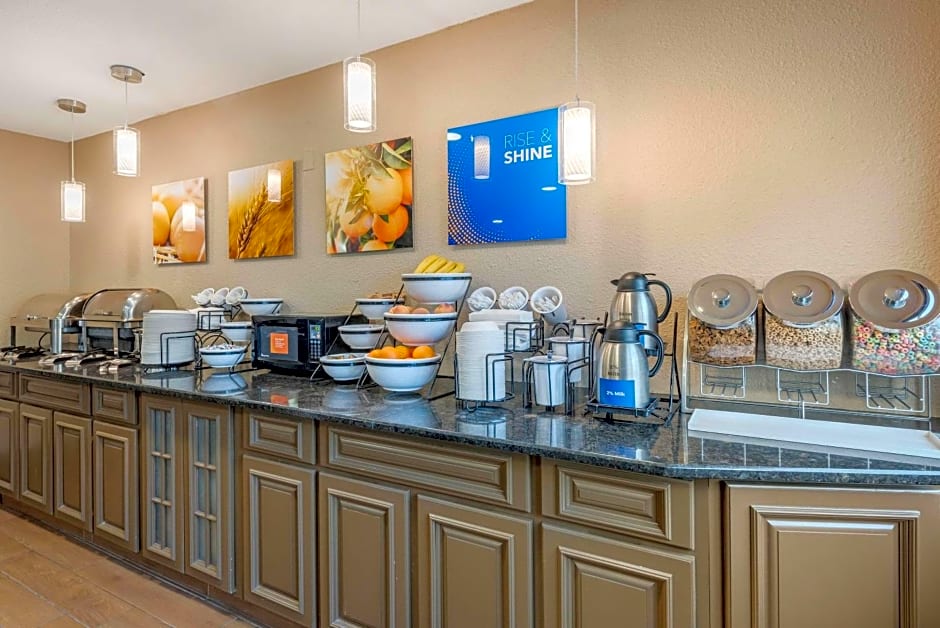 Comfort Inn South