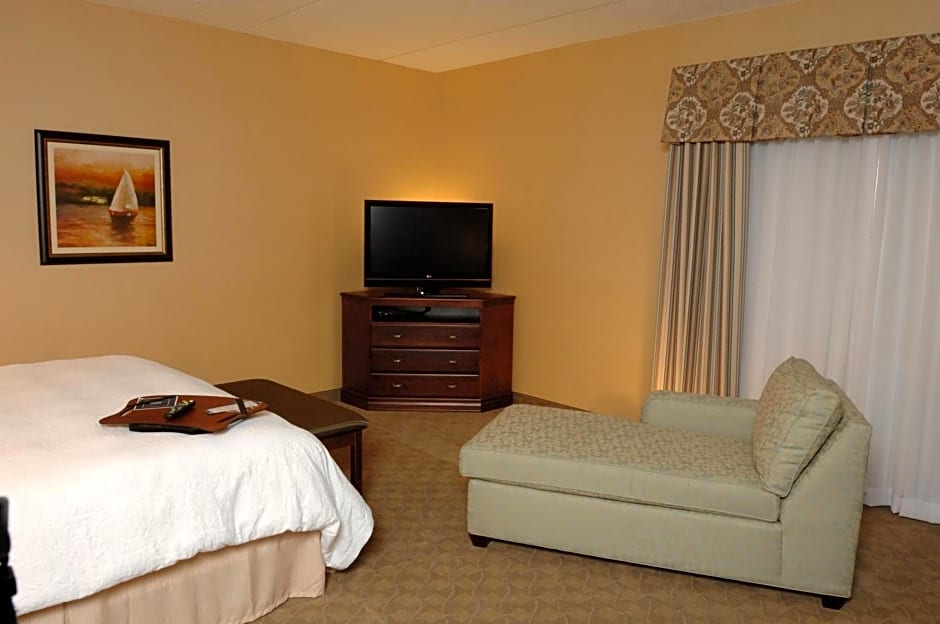 Hampton Inn Watertown
