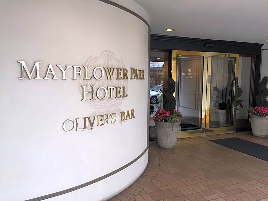 Mayflower Park Hotel