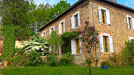 Maison et Jardin Talinou