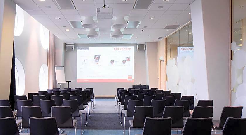 Quality Hotel Strawberry Arena