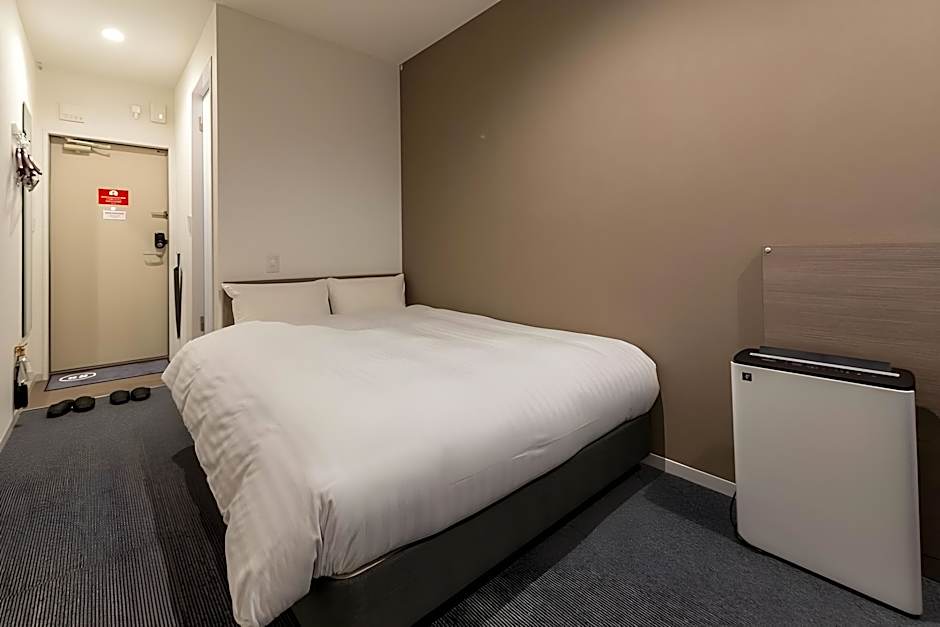 HOTEL R9 The Yard Uki