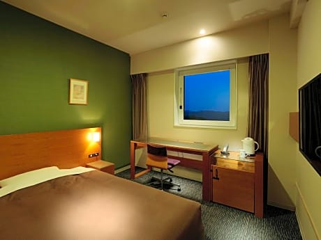 Double Room with Small Double Bed - Non-Smoking