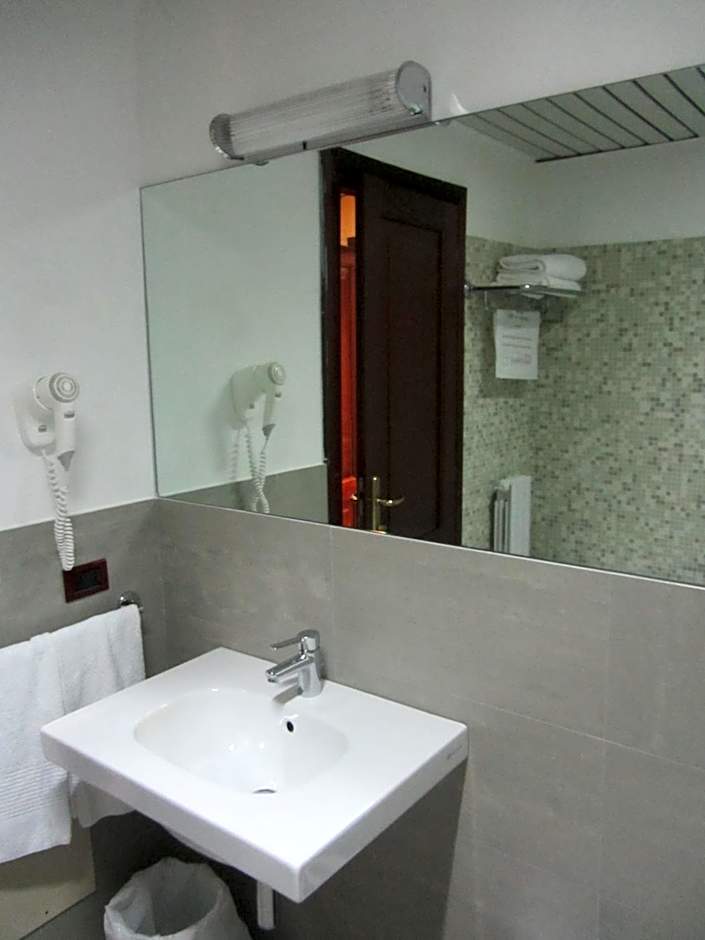 Hotel Leonardo Da Vinci