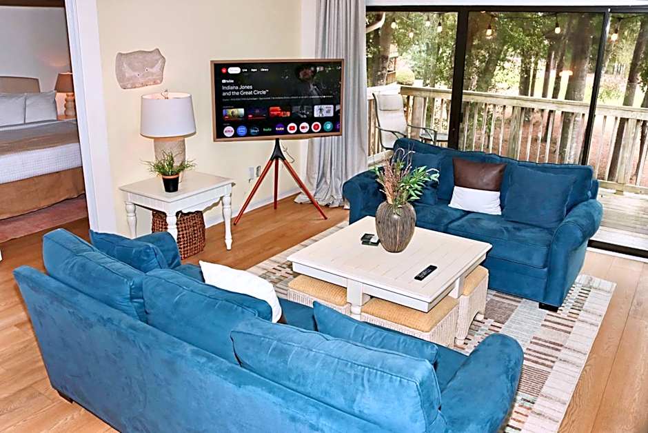 Golf/ Beach Penthouse Condo