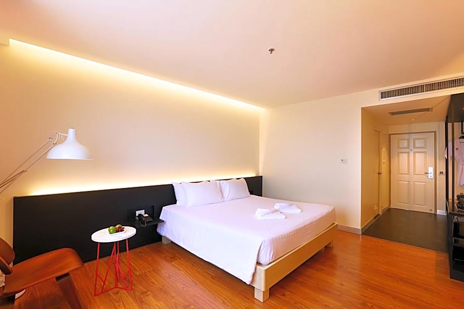 Lee Gardens Plaza Hotel - SHA Plus