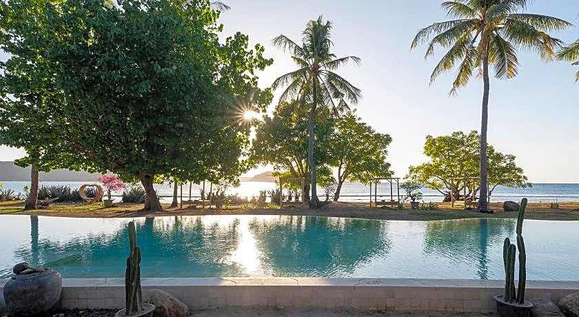 Bleu MATHIS Gili Asahan