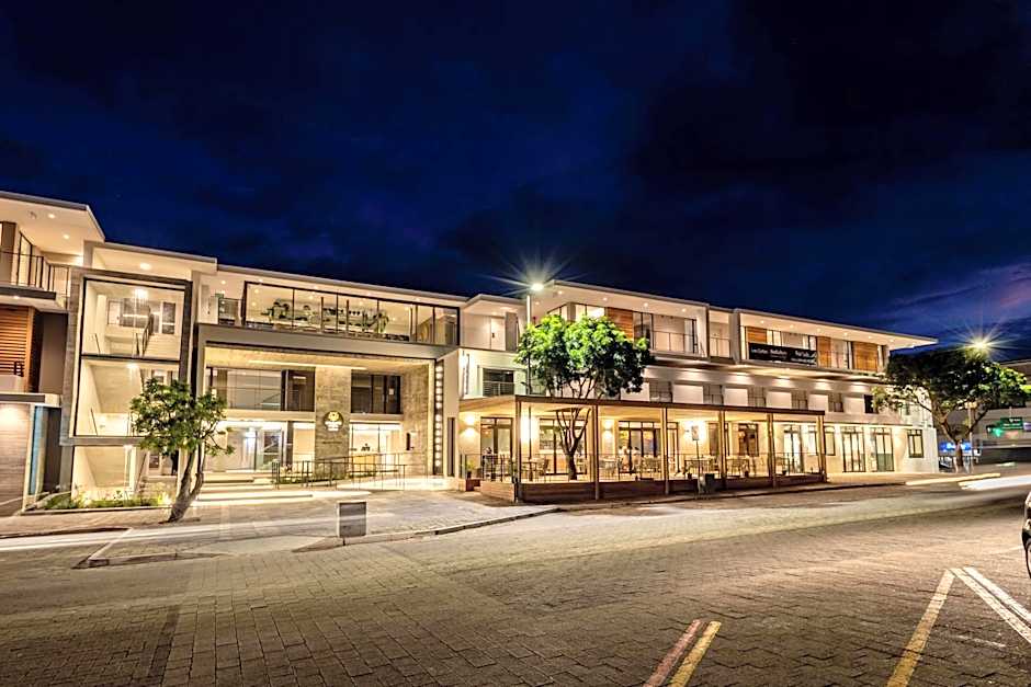 Plett Quarter Hotel - Lion Roars Hotels & Lodges