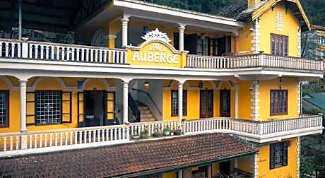 Signature by D Home Sapa