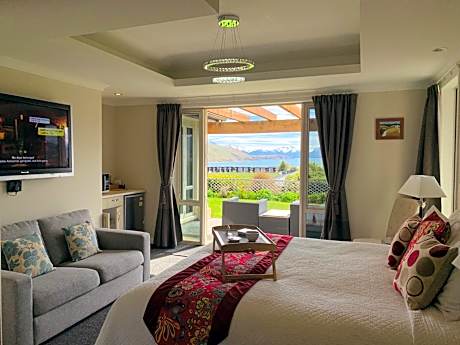 Superior King Room 3