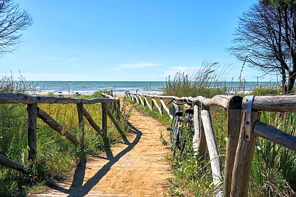 Lovely villa just 500m from the sea