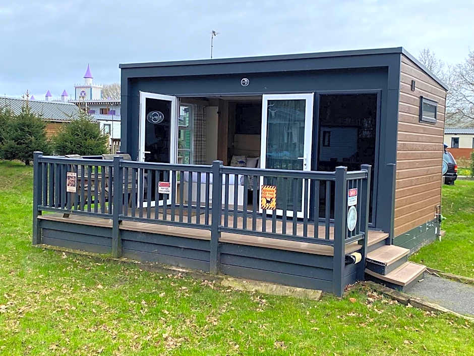 The Gulliver's Hotel