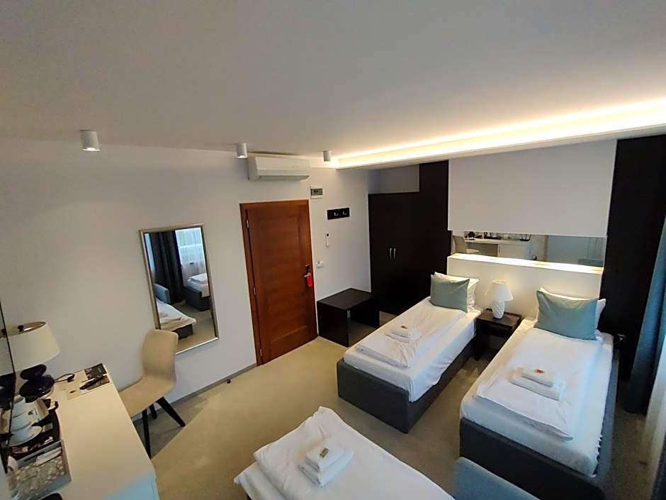 Novopolska - Hotel i Restauracja